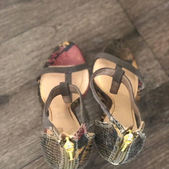 Python T-strap Platforms (7) - Picture 4 of 4